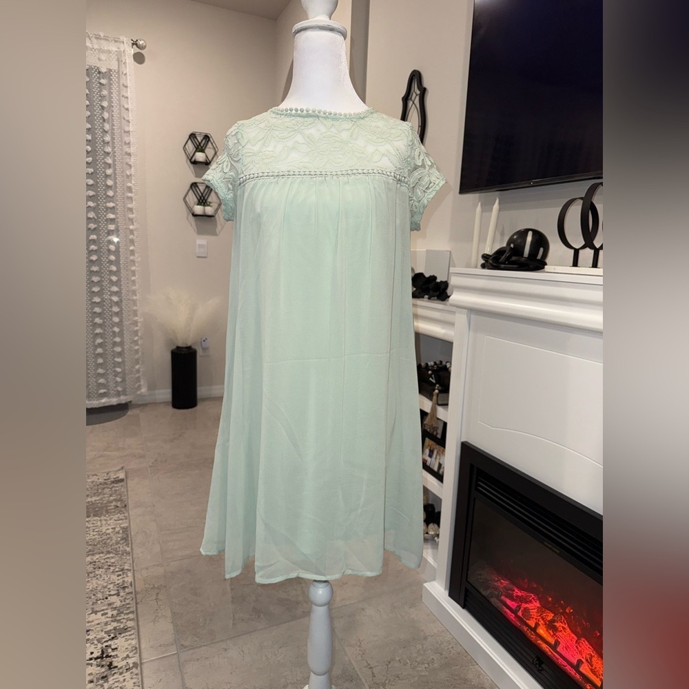 2 x 20$ As U Wish Green Puff Sleeve Midi Dress Size Small